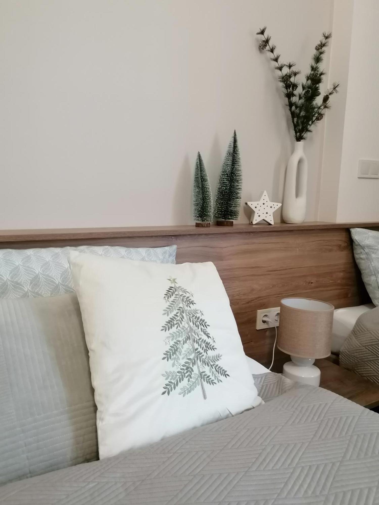 Mohacs Korona Apartman Luaran gambar